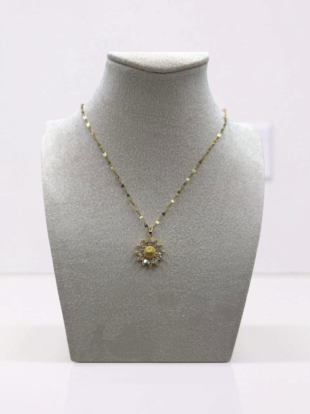Sunflower Necklace 18K Golden Plated Stainless Steel - Picture 3 of 3